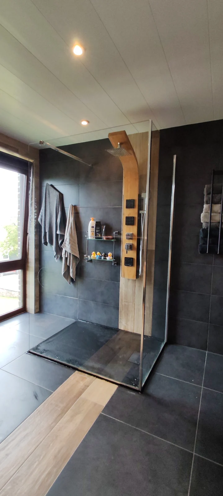 Salle de bains — réalisation Thonus Construction